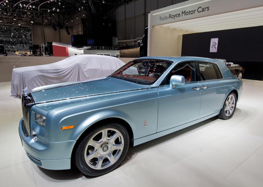  Rolls-Royce Phantom 102EX Concept 2011 года  (фото 19 из 23)
